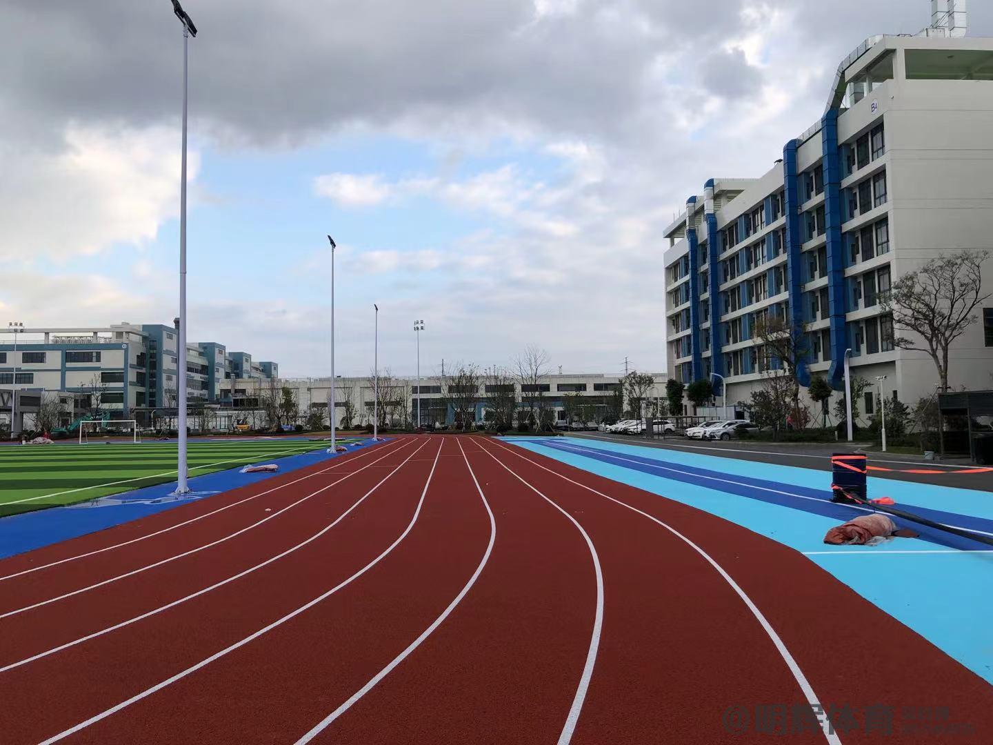 东莞200米塑胶跑道